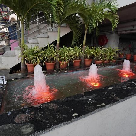 Hotel Trp Bliss Nizamabad Exterior foto